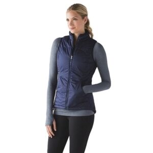 Lululemon Women's Layer Up Vest Deep Indigo Grey 4